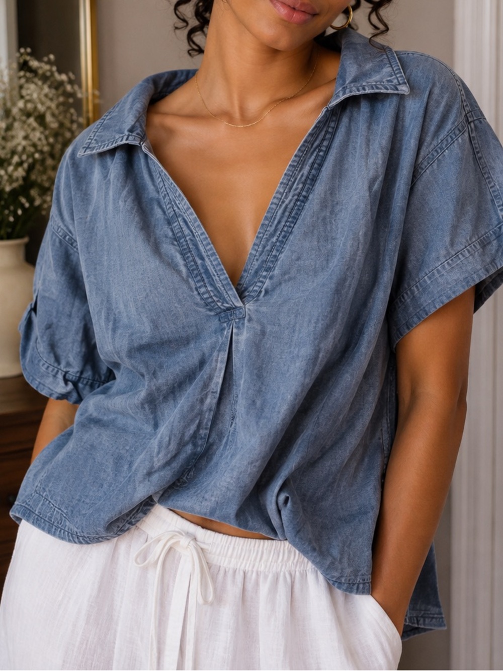 Splendid Denim-Blue Short Sleeve V-Neck Crop Top